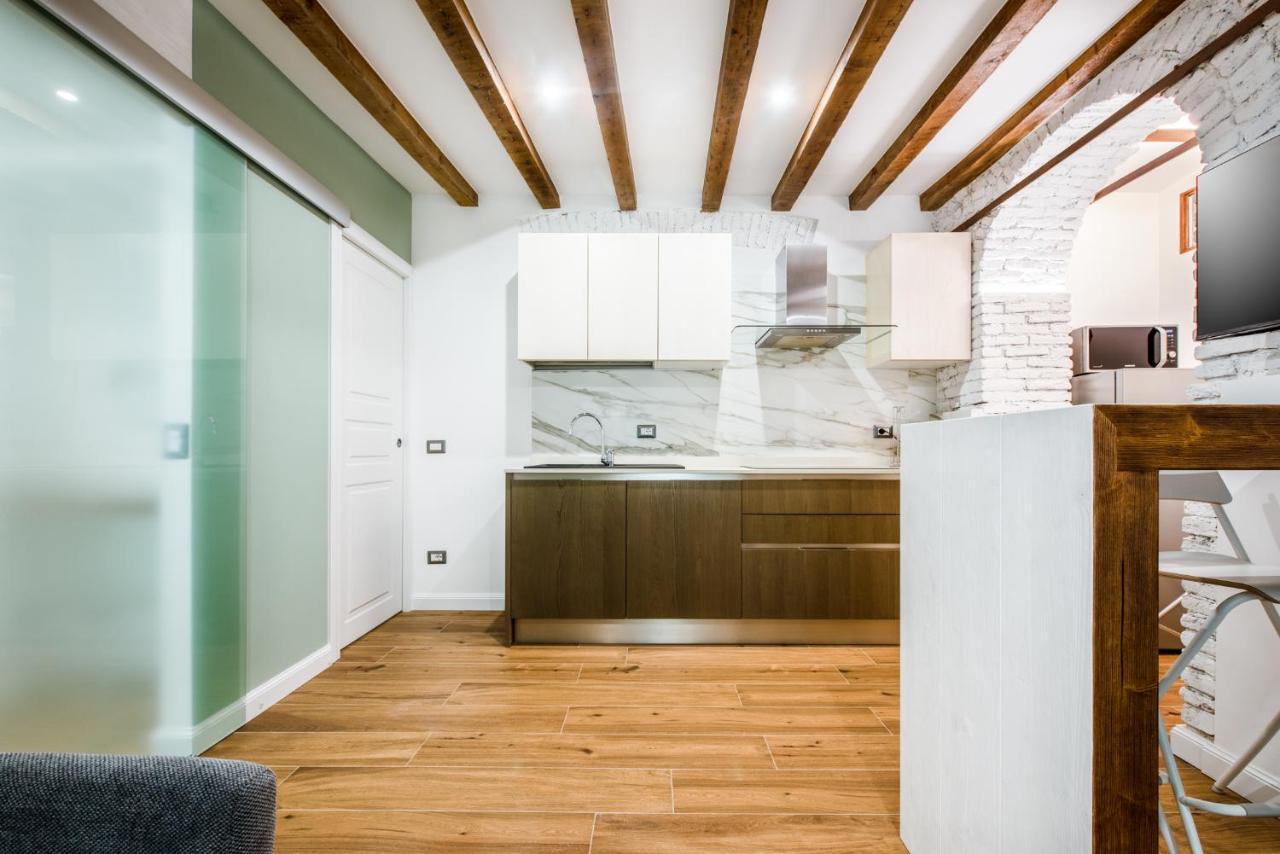 Elegant Suite In Milan Center Exteriör bild