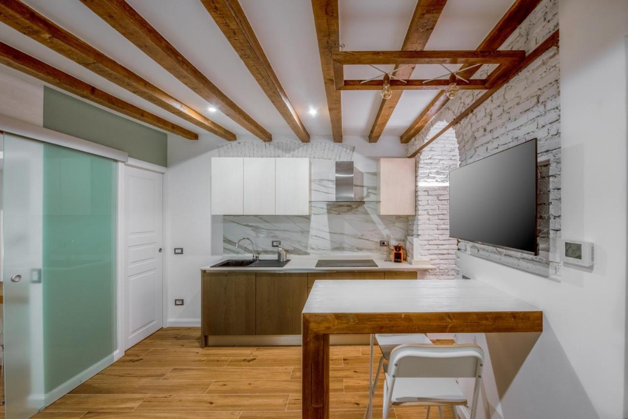 Elegant Suite In Milan Center Exteriör bild